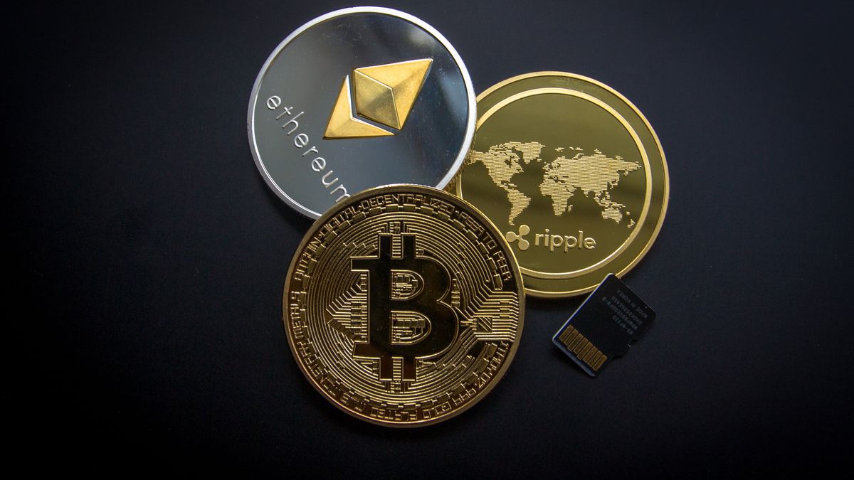 Lost and stolen crypto tax deduction illustration